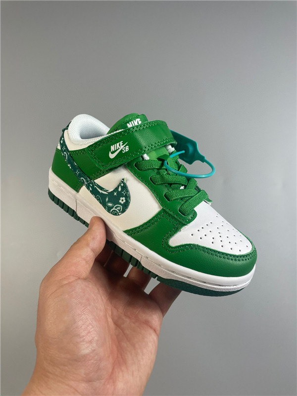 Youth Running Weapon SB Dunk Green/White Shoes 017